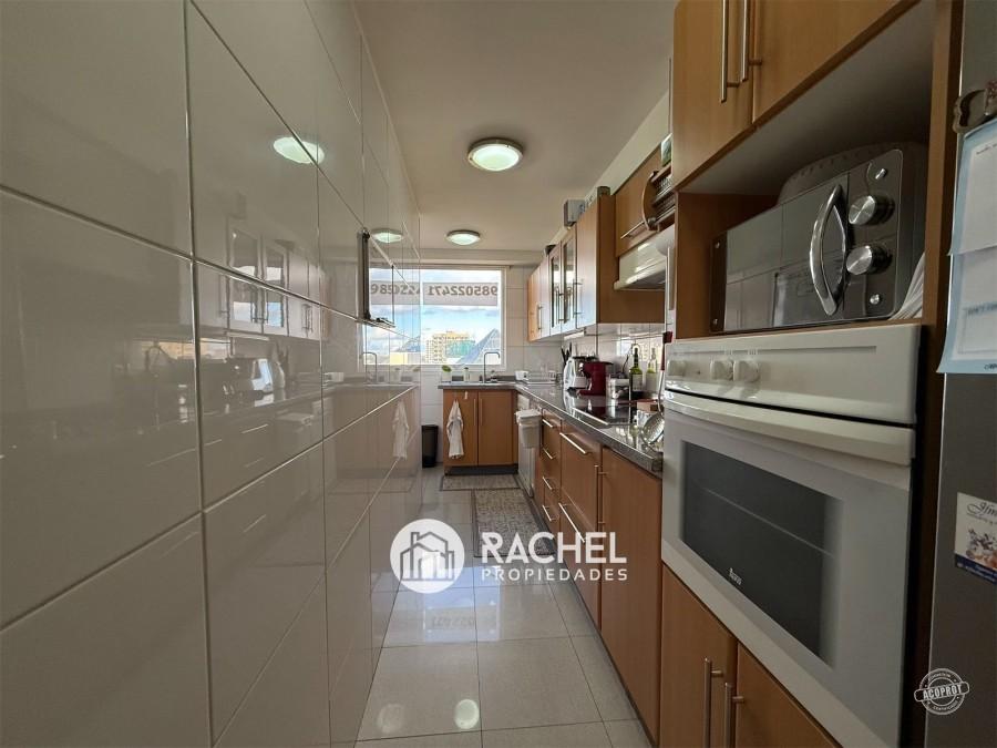 SE VENDE SOLEADO DEPARTAMENTO EN EL CORAZÓN DE AVDA ALEMANIA