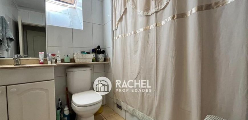 EN VENTA GRAN CASA 4 DORMITORIOS MÁS SERVICIO SECTOR PONIENTE