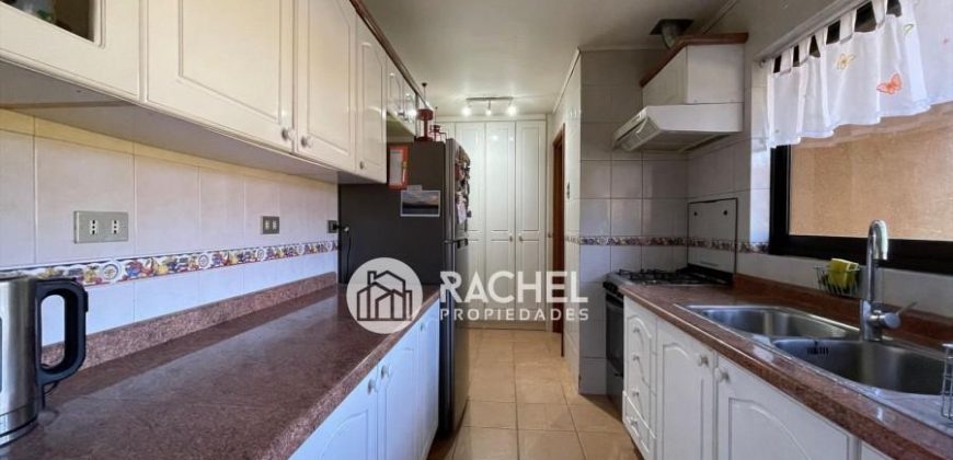 Venta Hermosa casa en Condominio con vistas al Lago y Volcán Villarrica