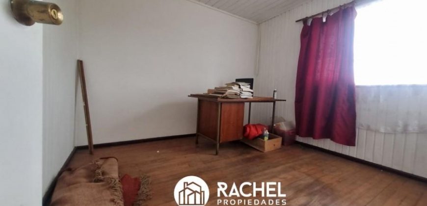 EN VENTA CASA 5 DORMITORIOS CERCANO A COLEGIO EN SECTOR CAMPOS DEPORTIVO, TEMUCO