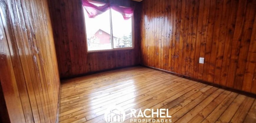 EN VENTA CASA 5 DORMITORIOS CERCANO A COLEGIO EN SECTOR CAMPOS DEPORTIVO, TEMUCO