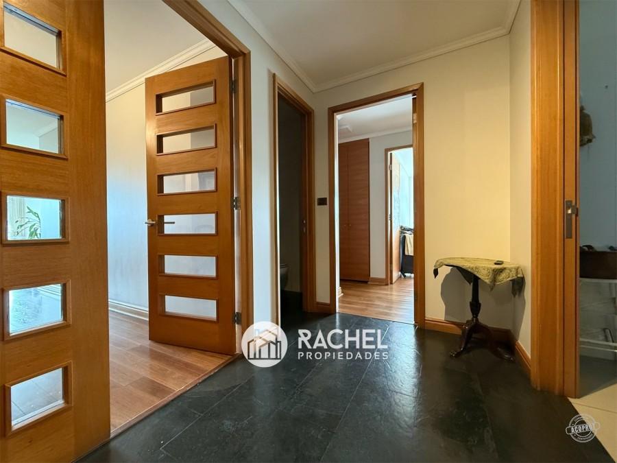 SE VENDE GRAN DEPTO CON 4 DORMITORIOS- La Haya-Sector Holandesa SE VENDE GRAN DEPTO CON 4 DORMITORIOS- La Haya-Sector Holandesa