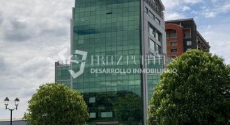 Oficina ejecutiva con terraza panorámica – Edificio Uno, Temuco Centro