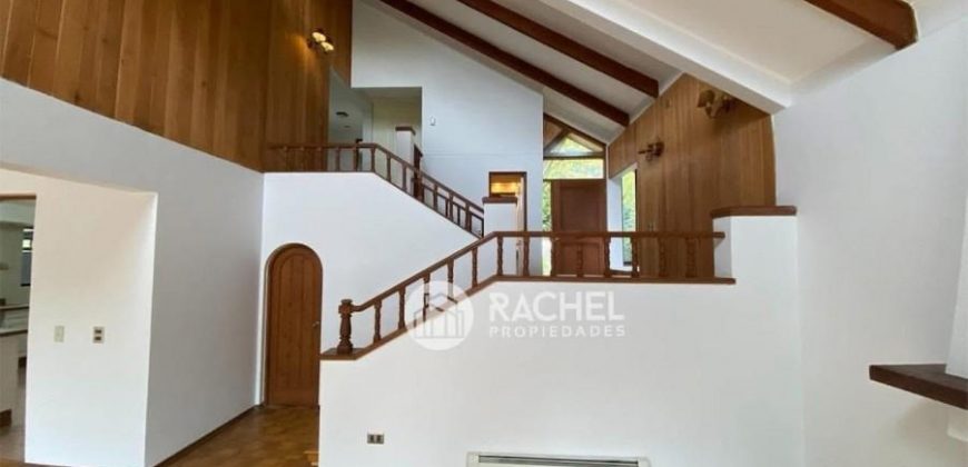 SE ARRIENDA EXCELENTE CASA COMERCIAL SECTOR LIDER VECINO – BARRIO INGLES