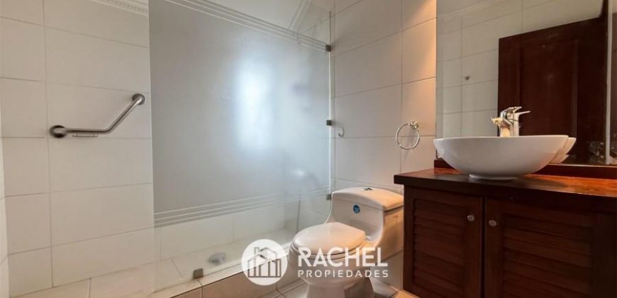 SE VENDE HERMOSO E IMPECABLE DEPTO 4D- Edificio Loncotraro- Holandesa