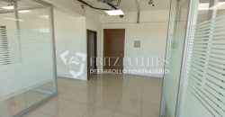 Oficina ejecutiva con terraza panorámica – Edificio Uno, Temuco Centro