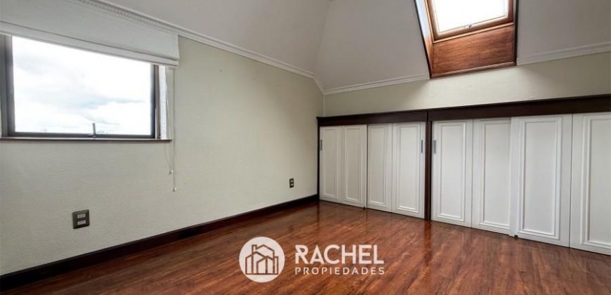 SE VENDE HERMOSO E IMPECABLE DEPTO 4D- Edificio Loncotraro- Holandesa