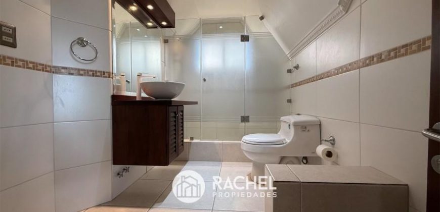 SE VENDE HERMOSO E IMPECABLE DEPTO 4D- Edificio Loncotraro- Holandesa
