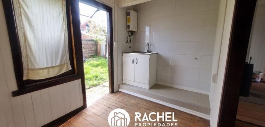 EN VENTA CASA 5 DORMITORIOS CERCANO A COLEGIO EN SECTOR CAMPOS DEPORTIVO, TEMUCO