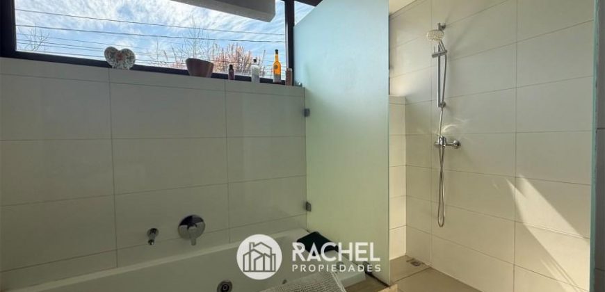 SE VENDE MARAVILLOSO Y AMPLIO DEPTO DE 5 D- EN EXCLUSIVO EDIFICIO EL VERGEL- Sector Avda Alemania