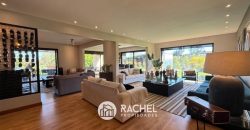SE VENDE MARAVILLOSA CASA MEDITERRANEA CON GRAN TERRENO EN CONDOMINIO- Lomas del Carmen