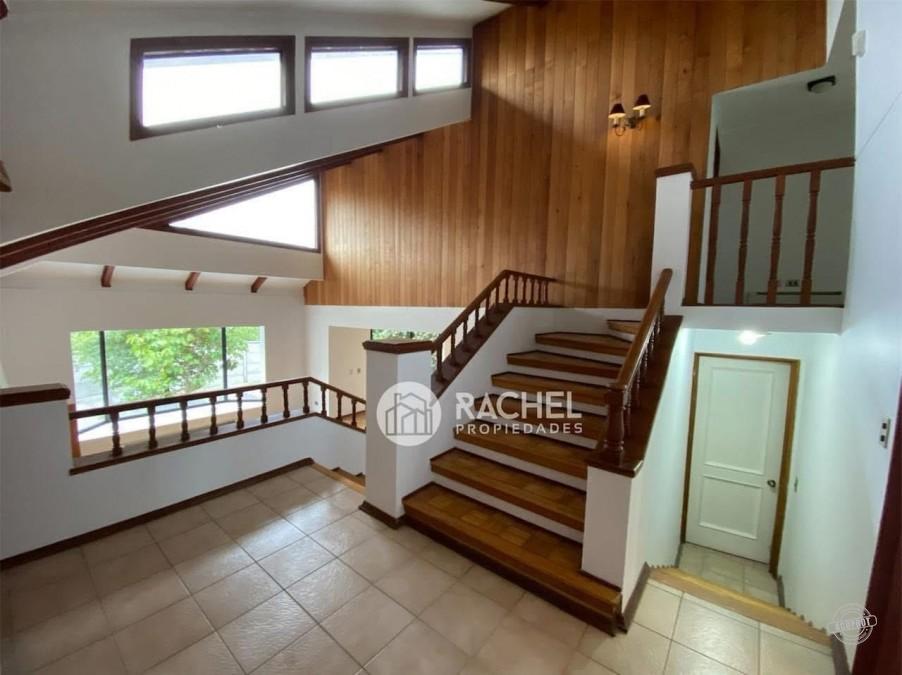 SE ARRIENDA EXCELENTE CASA COMERCIAL SECTOR LIDER VECINO – BARRIO INGLES