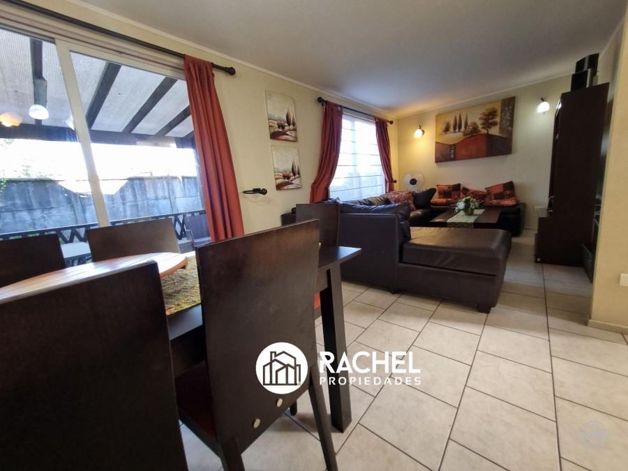 EN VENTA CASA AMOBLADA 3 DORMITORIOS EN CONDOMINIO A MINUTOS DEL CENTRO DE PUCON