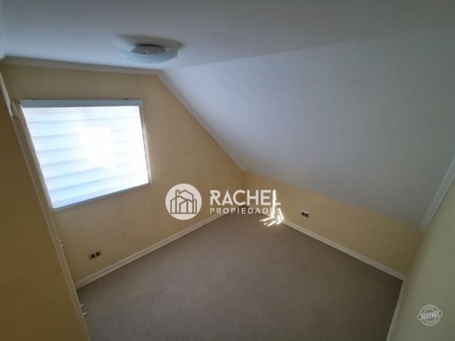EN VENTA IMPECABLE CASA DE 4 DORMITORIOS