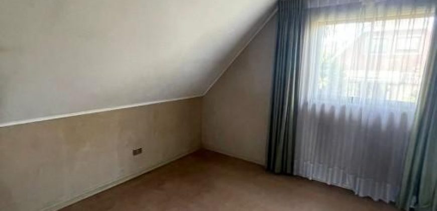 SE VENDE CASA EN LOMAS DE MIRASUR