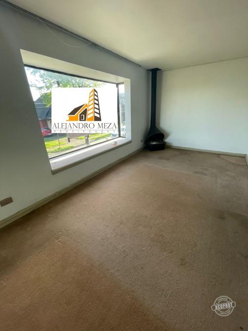 SE VENDE CASA EN LOMAS DE MIRASUR