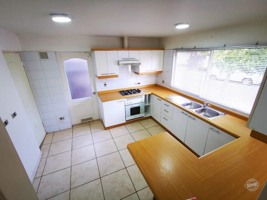 SE VENDE CASA EN BARRIO LOS CONQUISTADORES SE VENDE CASA EN BARRIO LOS CONQUISTADORES