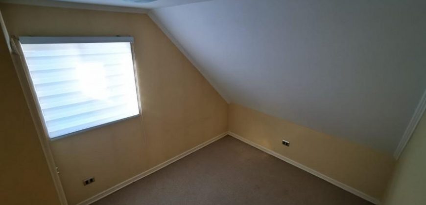 SE VENDE CASA EN BARRIO LOS CONQUISTADORES