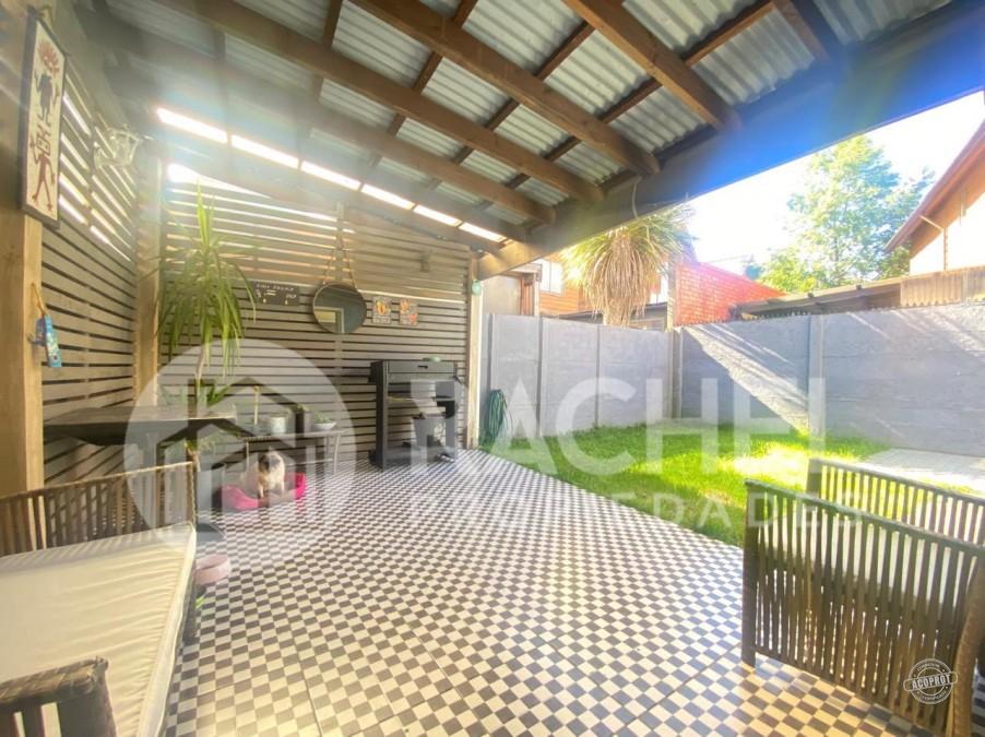 SE VENDE ACOGEDORA Y LUMINOSA CASA UBICADA EN VILLA CONSOLIDADA
