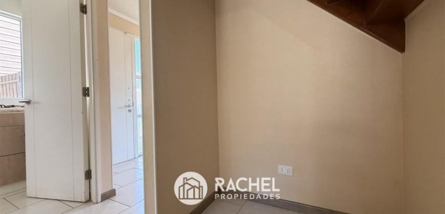 SE VENDE ACOGEDORA Y BIEN MANTENIDA CASA BRISAS DE LABRANZA