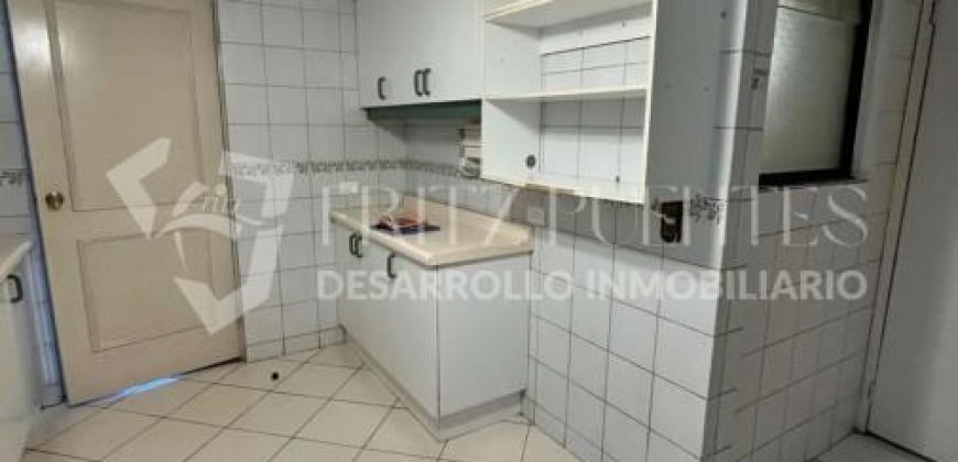 Espléndida casa con espacio independiente en Pedro de Valdivia