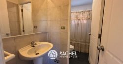 SE VENDE HERMOSA CASA ESQUINA EN SECTOR LOS CONQUISTADORES