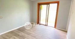 SE VENDE CASA REMODELADA Y AMPLIADA A PASOS DEL COLEGIO ALEMAN .-SECTOR HOCHSTETTER.