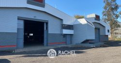 SE ARRIENDA GRAN BODEGA REMODELADA SOBRE RUTA 5- Sur/ Entrada Pillanlelbun