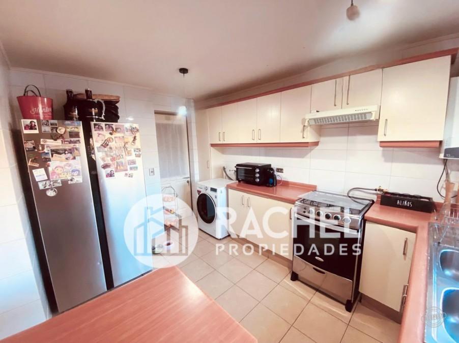 SE VENDE ACOGEDORA Y LUMINOSA CASA UBICADA EN VILLA CONSOLIDADA