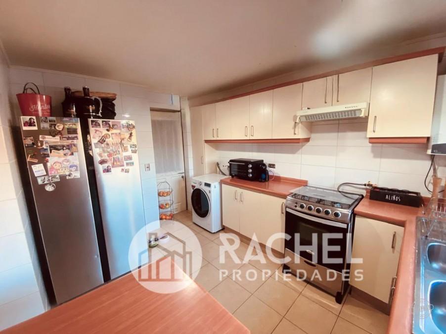 SE VENDE ACOGEDORA Y LUMINOSA CASA UBICADA EN VILLA CONSOLIDADA
