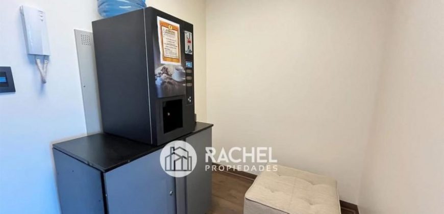 SE VENDE OFICINA AMOBLADA MAS BODEGA- Edificio K-Busisness Center