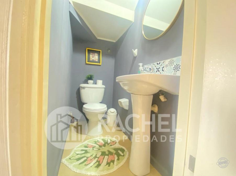 SE VENDE ACOGEDORA Y LUMINOSA CASA UBICADA EN VILLA CONSOLIDADA