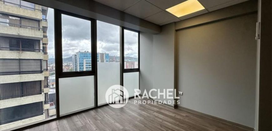 SE ARRIENDA OFICINA EDIFICIO UNO K- Sector Avda Alemania (Hochstetter)