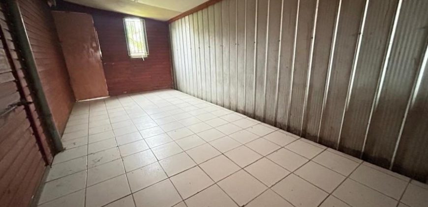 SE VENDE CASA EN FUNDO EL CARMEN VILLA LOS CREADORES