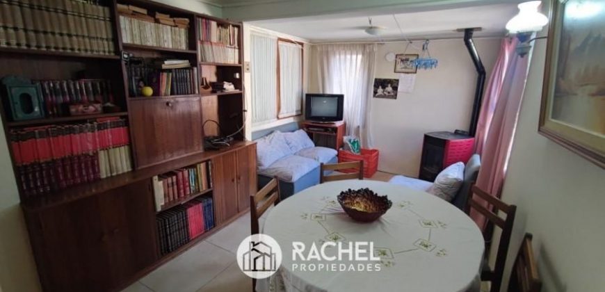 SE VENDE CASA CON MEJORAMIENTO TÉRMICO-4D- 1 PISO-Villa Entrelagos