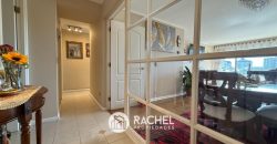 SE VENDE SOLEADO DEPTO CON 4 DORMITORIOS- Edificio Versalles, Calle Francia