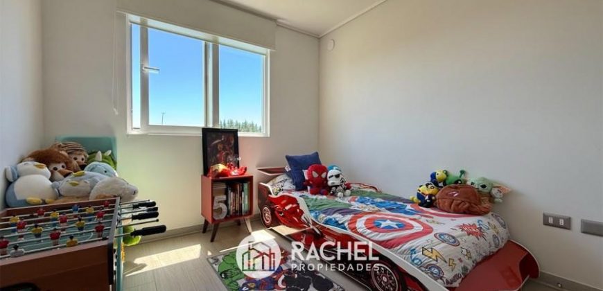 SE VENDE CASA MEDITERRÁNEA SEMINUEVA EN CONDOMINIO TERRANOVA