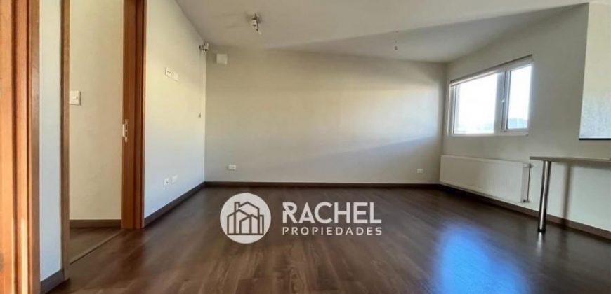SE ARRIENDA HERMOSA CASA EN CONDOMINIO SECTOR PONIENTE