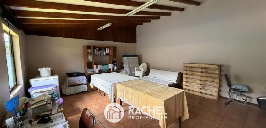 SE VENDE CASA AMPLIADA, CON GRAN LOCAL CON ENTRADA INDEPENDIENTE – A. Recabarren, Santa Elena de Maipo