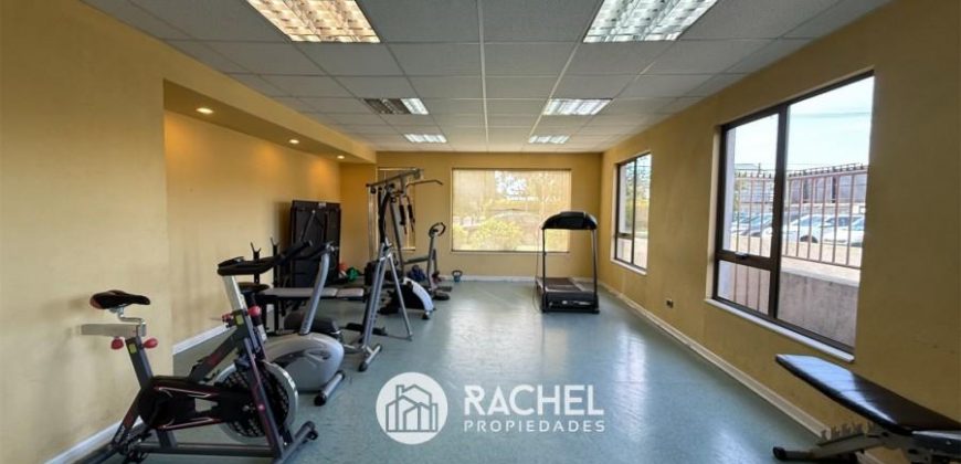 SE VENDE SOLEADO DEPTO CON 4 DORMITORIOS- Edificio Versalles, Calle Francia