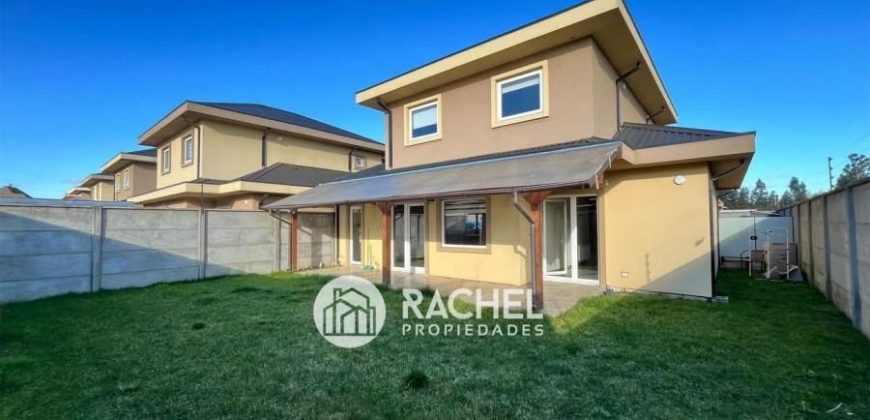 SE ARRIENDA HERMOSA CASA EN CONDOMINIO SECTOR PONIENTE