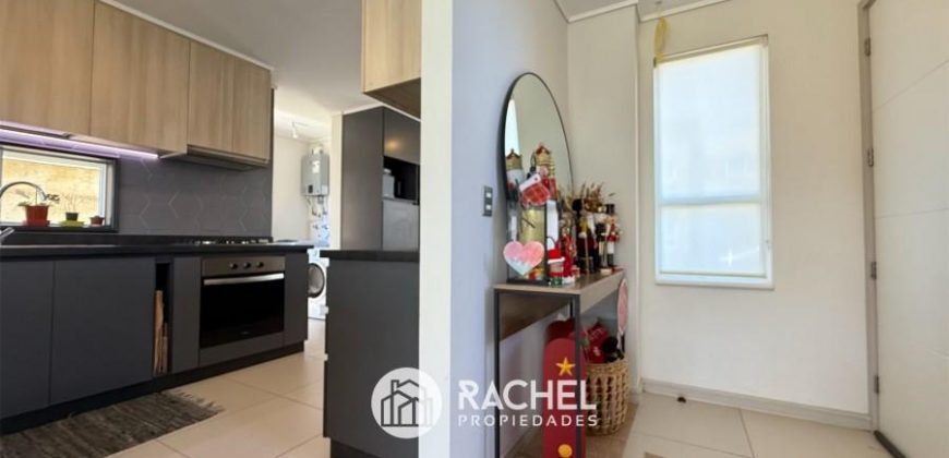 SE VENDE CASA MEDITERRÁNEA SEMINUEVA EN CONDOMINIO TERRANOVA