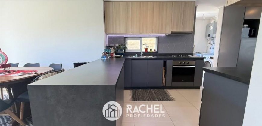 SE VENDE CASA MEDITERRÁNEA SEMINUEVA EN CONDOMINIO TERRANOVA