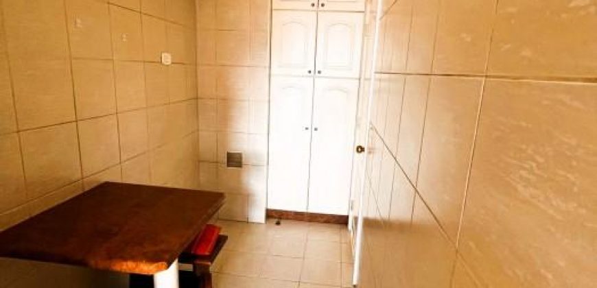 VENDO DEPTO LUMINOSO SECTOR AV . ALEMANIA 2D +2B +1E +1B