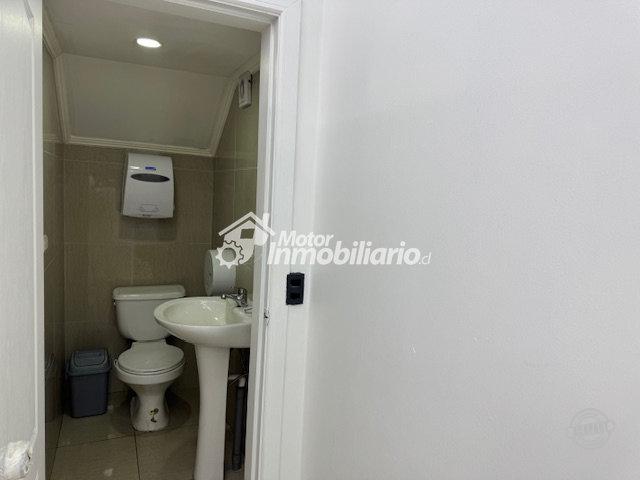 OPORTUNIDAD ÚNICA DE INVERSIÓN EN TEMUCO. VENTA DE EXCLUSIVO LOCAL COMERCIAL Y DE LUJOSO DEPARTAMENTO DE 3 PISOS