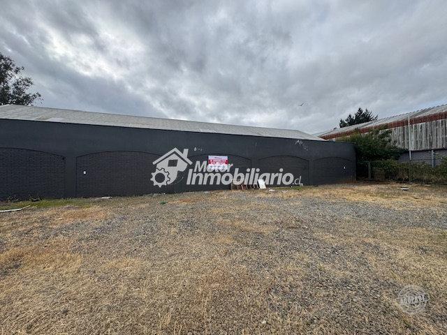 ARRENDAMOS SITIO COMERCIAL AMPLIO EN PADRE LAS CASAS