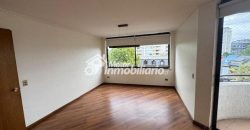 SE ARRIENDA GRAN DEPARTAMENTO DE 4 DORMITORIOS, 3 BAÑOS, 2 ESTACIONAMIENTOS Y 1 BODEGA EN TEMUCO, A PASOS DE CLÍNICAS Y CENTROS COMERCIALES