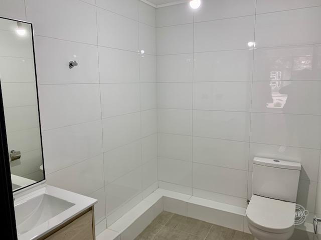 SE ARRIENDA AMPLIO LOCAL COMERCIAL DE 2 PISOS EN TEMUCO