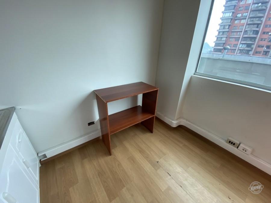 SE ARRIENDA AMPLIA Y LUMINOSA OFICINA EN EL CENTRO DE TEMUCO, ARTURO PRAT