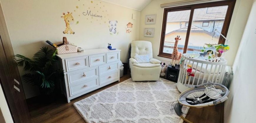 SE VENDE HERMOSA CASA UBICADA EN SECTOR PORTAL DE LA FRONTERA,